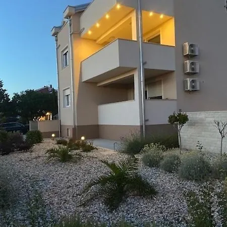 In With Sea View, Terrace, Air Conditioning, Wifi 4534-4 דירה פונאנט