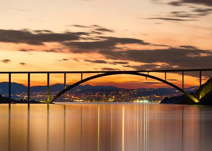 Apartmán In With Sea View, Terrace, Air Conditioning, Wifi 4534-4 Punat