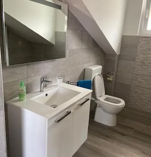 Apartmán In With Sea View, Terrace, Air Conditioning, Wifi 4534-4