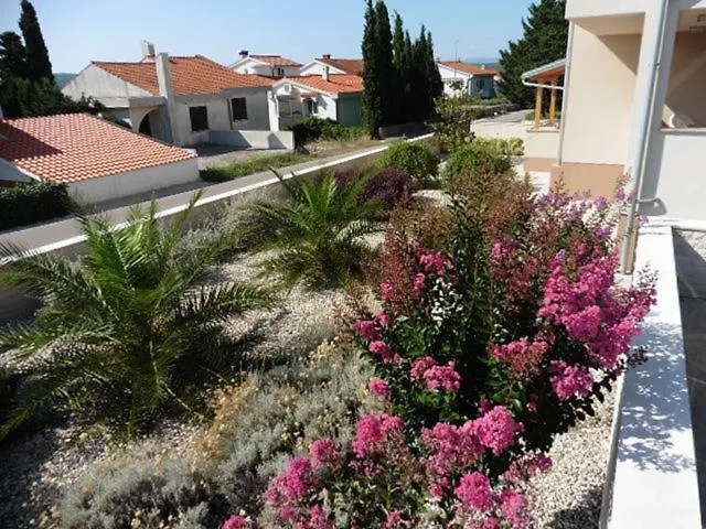 In With Sea View, Terrace, Air Conditioning, Wifi 4534-4 Apartmán Punat