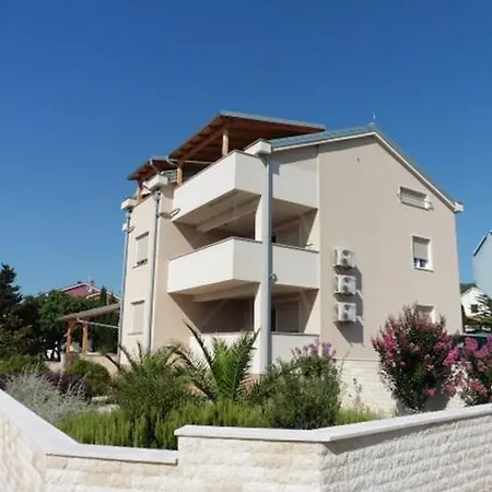 In With Sea View, Terrace, Air Conditioning, Wifi 4534-4 * Punat